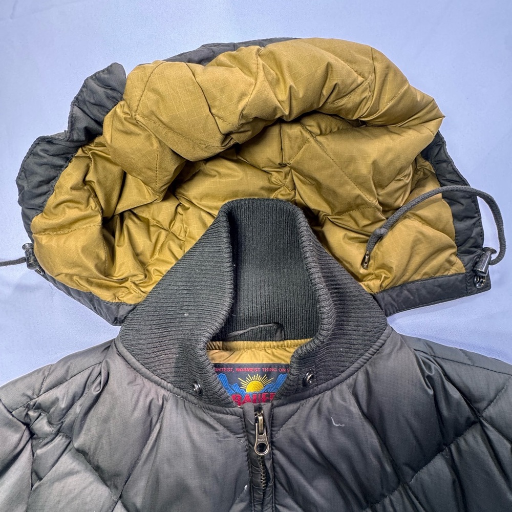 Eddie Bauer EB550 Premium Goose Down Puffer Jacket - Olive Green - Women’s M - Picture 10 of 10